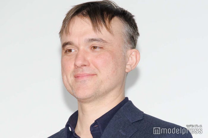 パトリック・ディキンソン監督(C)モデルプレス