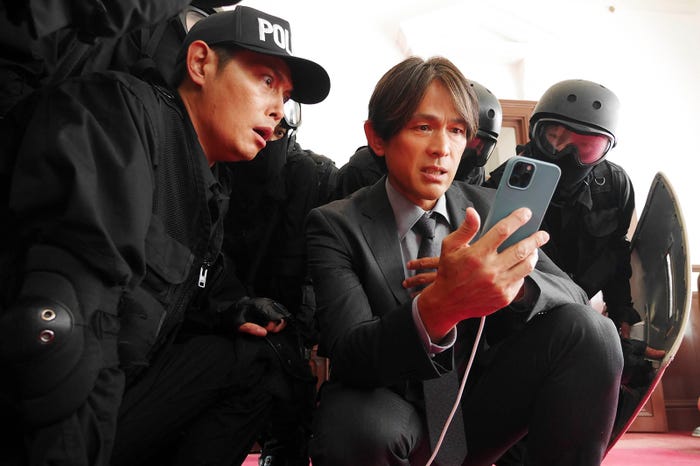 姜暢雄、江口洋介(C)フジテレビ