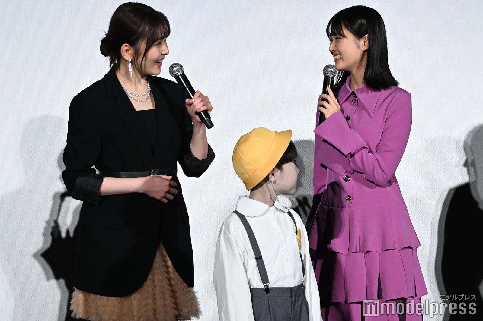 久間田琳加、原菜乃華（C）モデルプレス