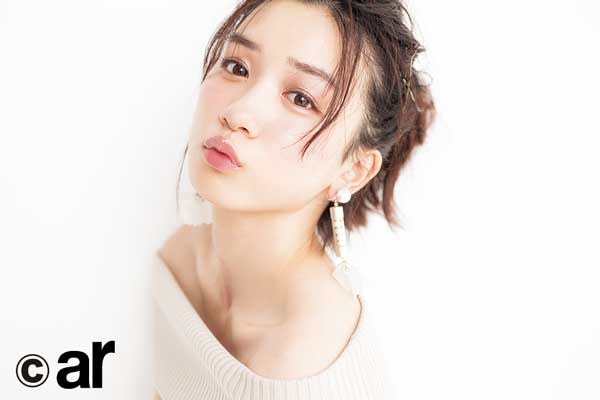 永野芽郁の愛され顔にドキッ！3つのメイクで魅せる