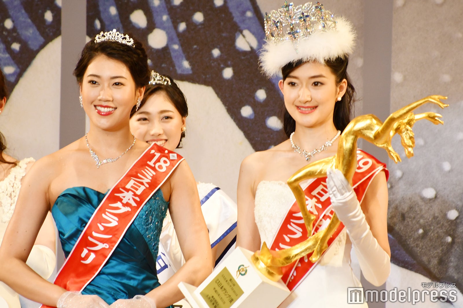 授賞式の様子 （C）モデルプレス