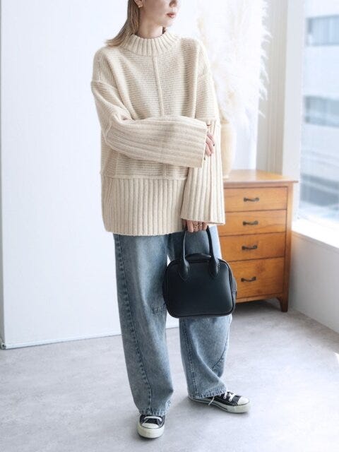 丸みシルエットで今っぽコーデ 丸みシルエットで今っぽコーデ