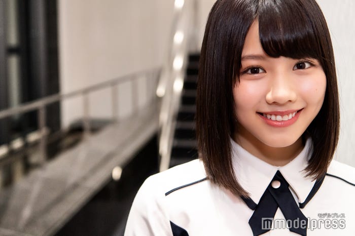 やっぱり笑顔が似合う♪(C)モデルプレス