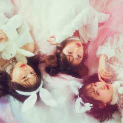 モデルプレス - 乃木坂46与田祐希「LARME」初登場 中村麗乃・山下美月とガールズトーク