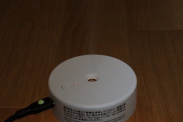 USB式加湿器（砂時計型）　噴霧