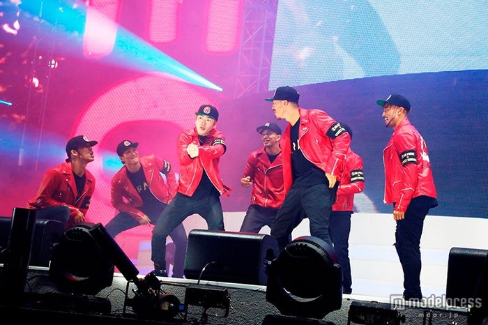 Pkcz R ハロウィンパーティー開催 Exile Tribe 豪華ゲスト参戦で2時間ノンストッププレイ ライブレポ モデルプレス Pkcz R ハロウィンパーティー開催 Exile Tribe 豪華ゲスト参戦で2時間ノンストッププレイ ライブレポ モデルプレス