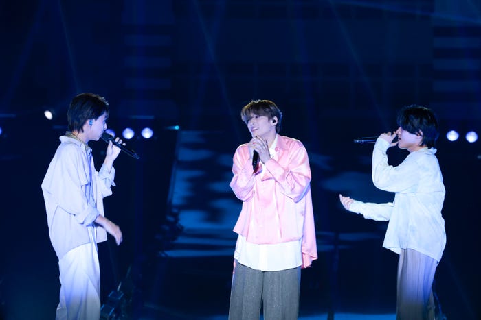 八神遼介、TETTA、武田創世「We Just Don’t Care」(撮影:米山三郎/笹森健一)
