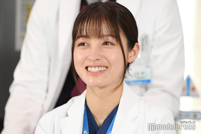 橋本環奈(C)モデルプレス