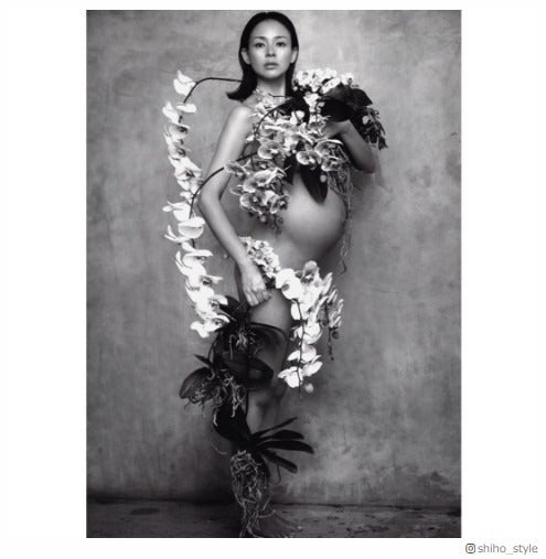 SHIHO、マタニティヌード写真を公開「まるで女神」と反響