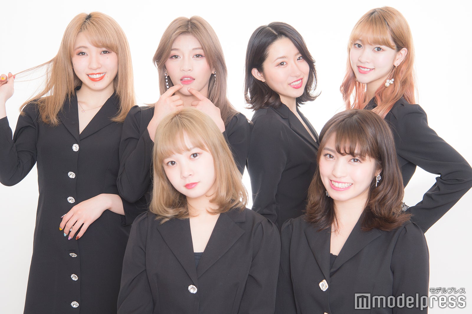 他の女性グループにはないCHERRSEEの“強み”を解剖　新体制迎え6人で叶えたい夢「前しか向きたくない」＜モデルプレスインタビュー＞