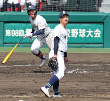 昨夏優勝の沖縄尚学が逆転負け 八回にプロ注目左腕の末吉が4失点（自責点2） 夏春連覇の夢散る