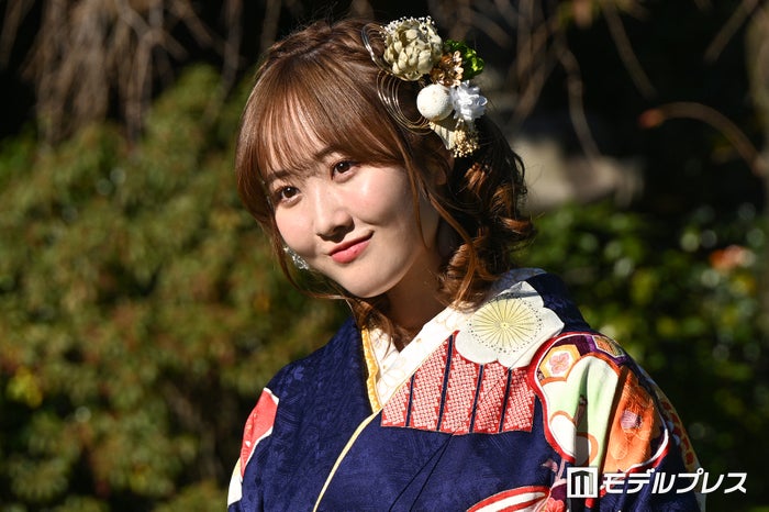本田望結、10年前との“晴れ着”比較ショット公開「素敵なお姉さんになってる」「大人の魅力がプラスされた」と注目集まる