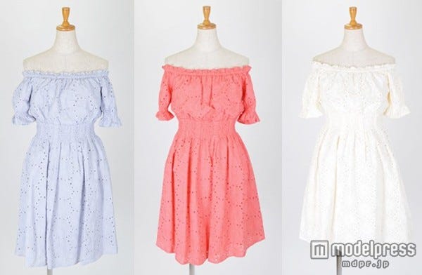 「Lily Brown」ラッセルレースオフショルワンピース「DOUBLE HEART」12,312円(税込)