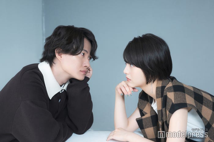 神木隆之介、浜辺美波(C)モデルプレス