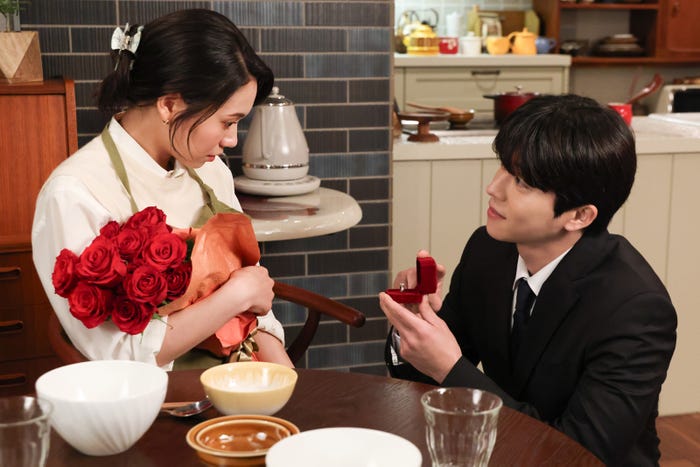二階堂ふみ、チェ・ジョンヒョプ「Eye Love You」第9話より(C)TBS
