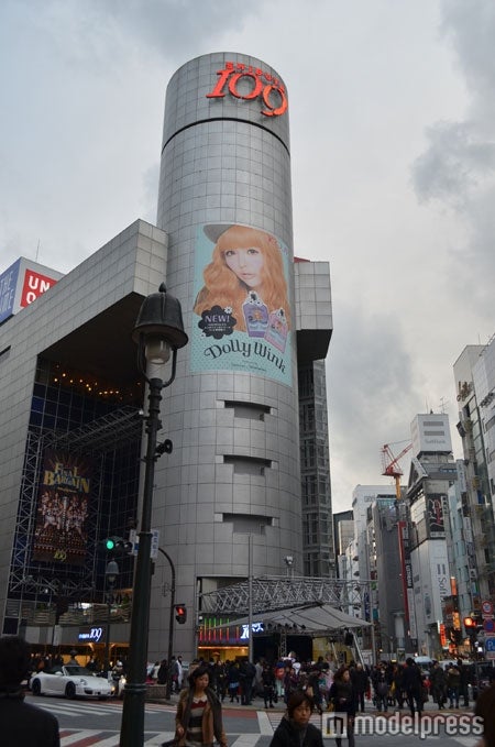 Milky Bunny仕様のSHIBUYA109シリンダー広告