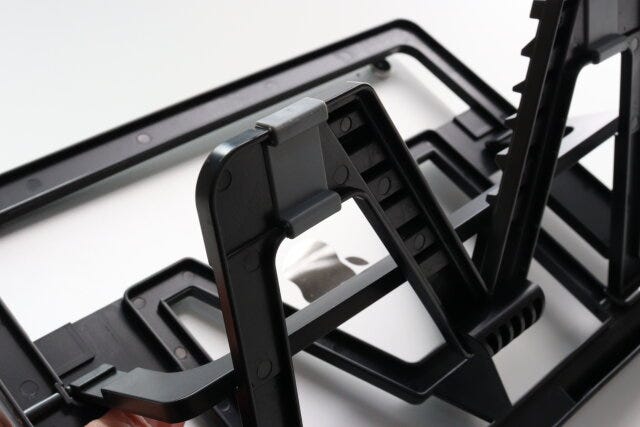 6段階調節タブレットスタンド 土台部分のすべり止め 6段階調節タブレットスタンド 土台部分のすべり止め