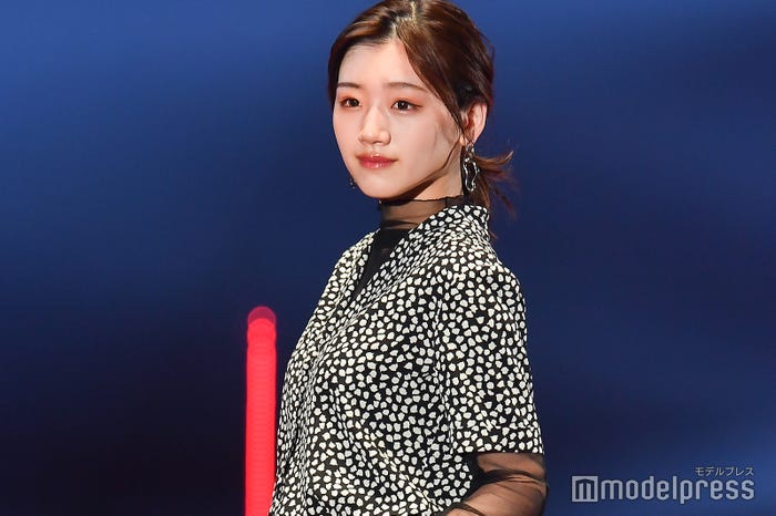 佐々木美玲(C)モデルプレス