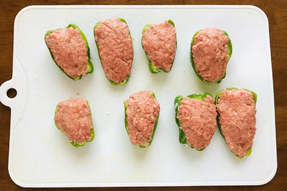 ピーマンの肉詰め