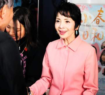 由美かおる「同棲時代」以来？のレアすぎる映画舞台あいさつ登場 48年ぶり銀幕出演「これを機会にどんどんと出てみたい」