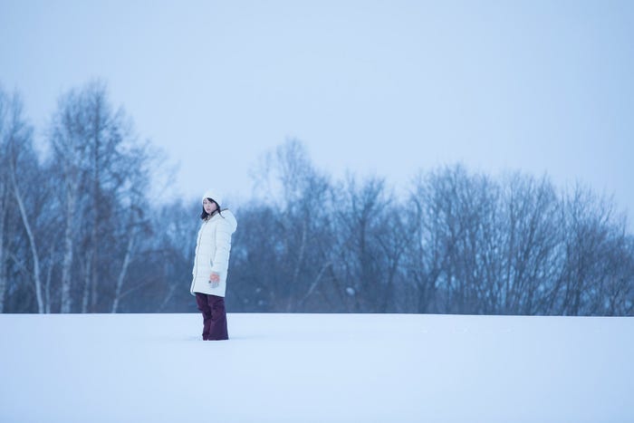 DVD『今泉佑唯の出逢い旅~20歳の再出発 アイドルから女優へ~』(提供写真)