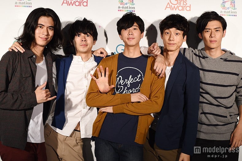 （左より）山下涼平、成田凌、高橋義明、坂口健太郎、山口智也