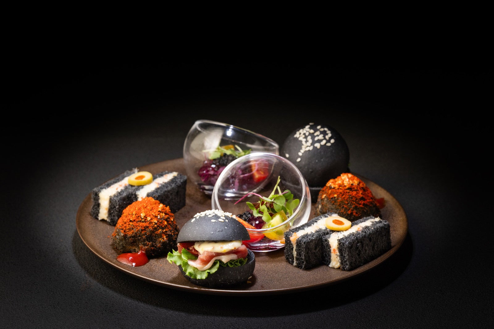 EN-CHANTED BITE（提供写真）