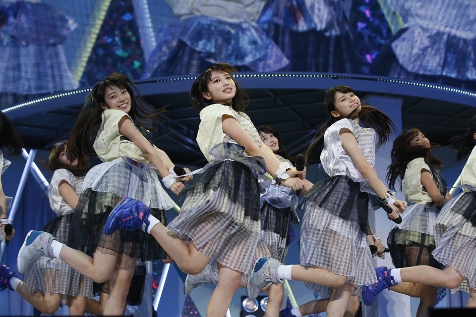 乃木坂46・3期生／「裸足でSummer」