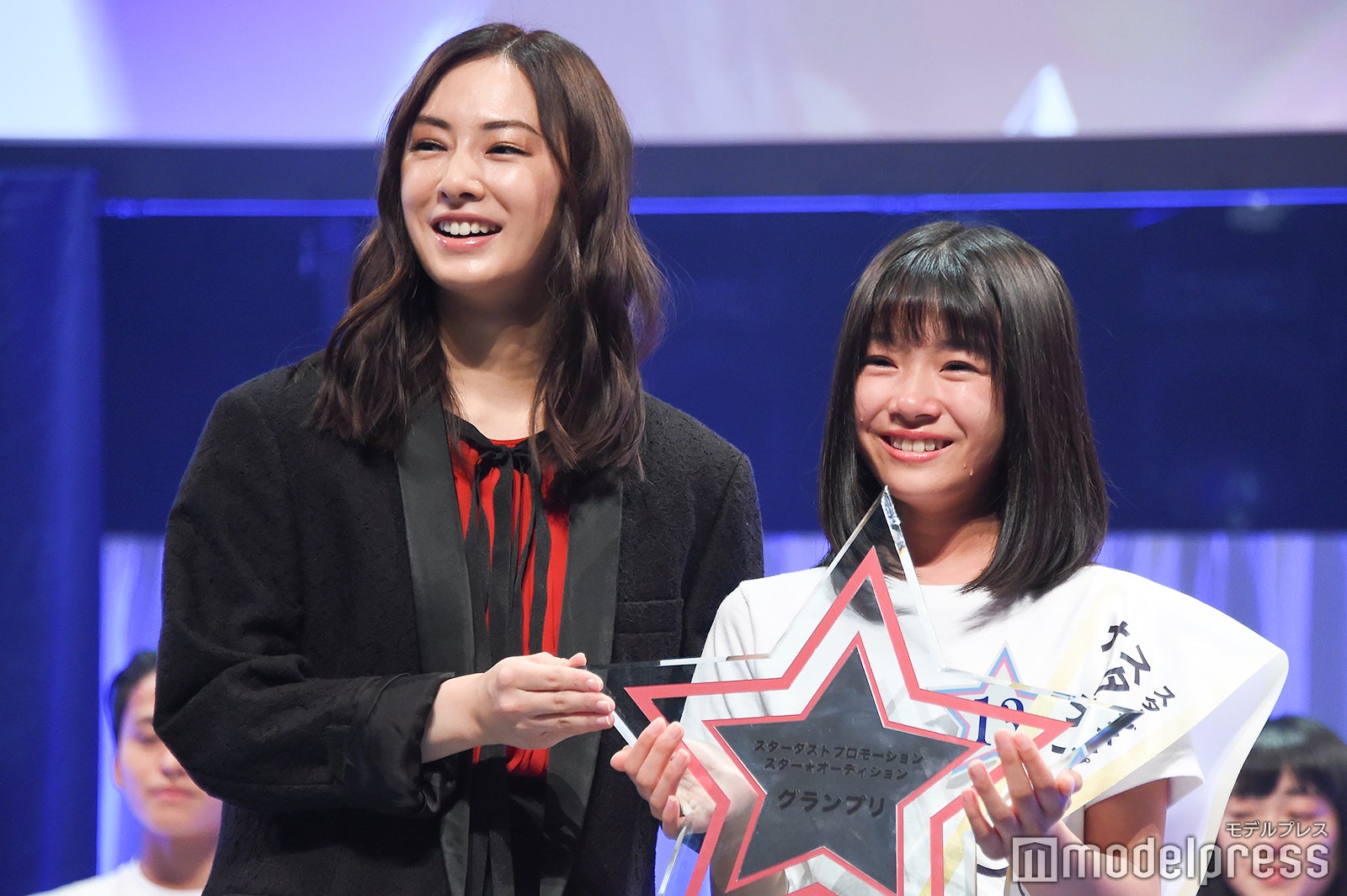 北川景子、渡邉心結さん （C）モデルプレス