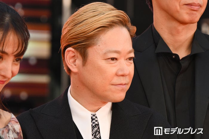 阿部サダヲ、金髪で雰囲気ガラリ 大胆イメチェン姿初お披露目【ラストマイル】