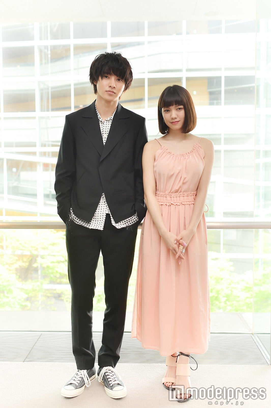 二階堂ふみ、山崎賢人（C）モデルプレス