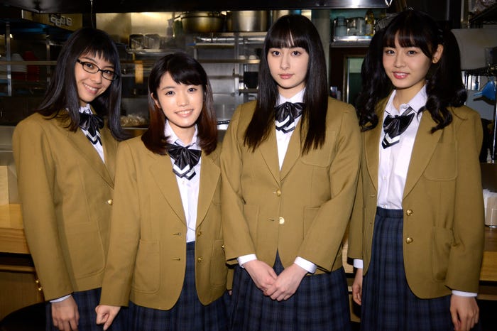 (左から)田中美麗(SUPER☆GiRLS)、美山加恋、早見あかり、古畑星夏(C)フジテレビ