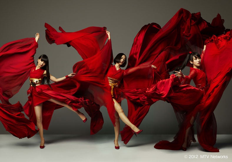 Perfume、音楽授賞式MCに決定！　生配信で熱く語る