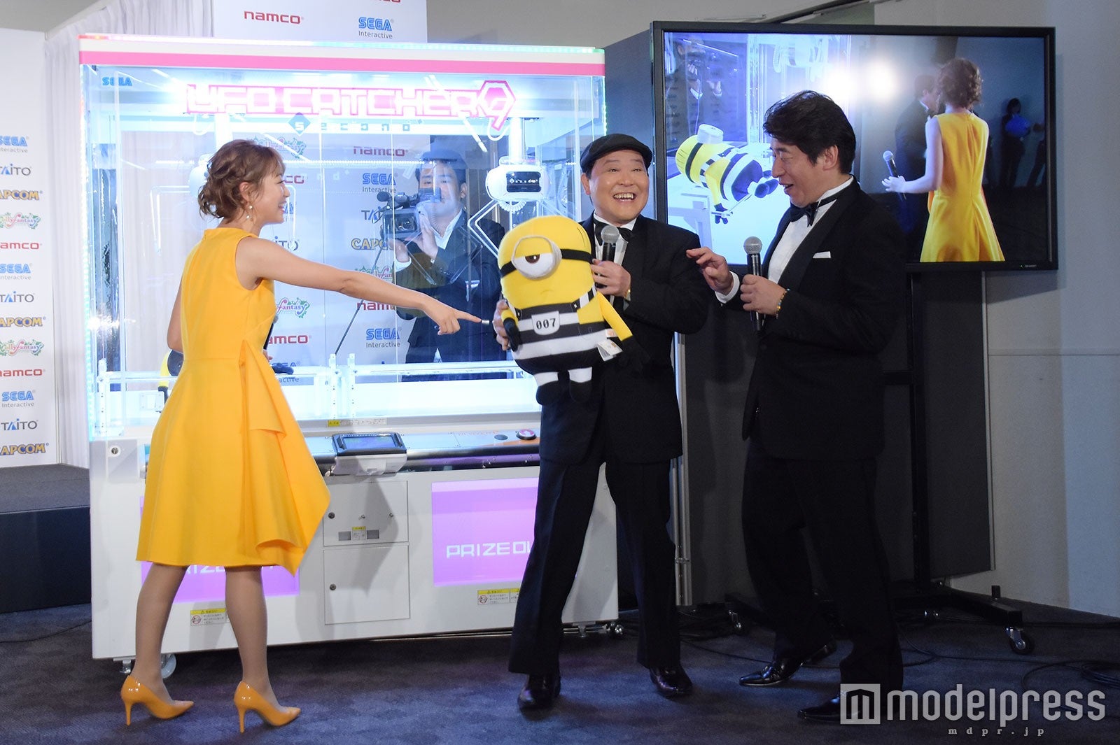 鈴木奈々、上島竜兵、寺門ジモン（C）モデルプレス