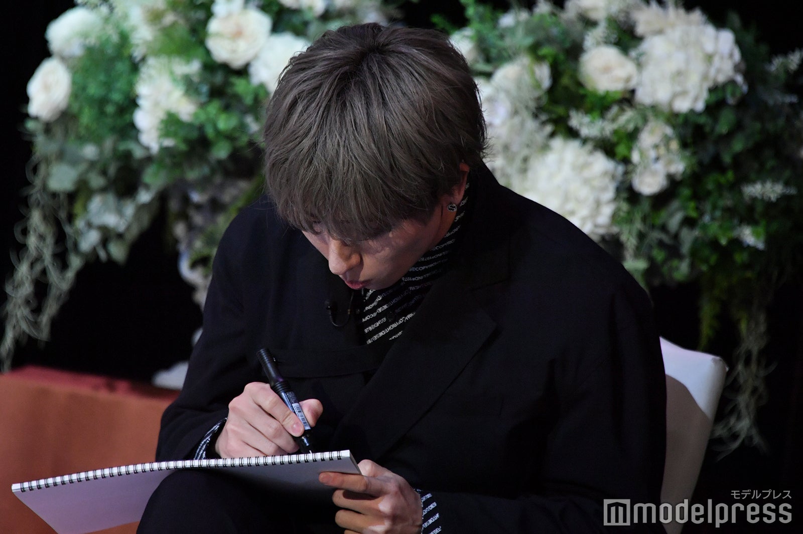 「GYAO!」にて配信された「OWV グループ結成記念生配信特番」より／浦野秀太（C）モデルプレス