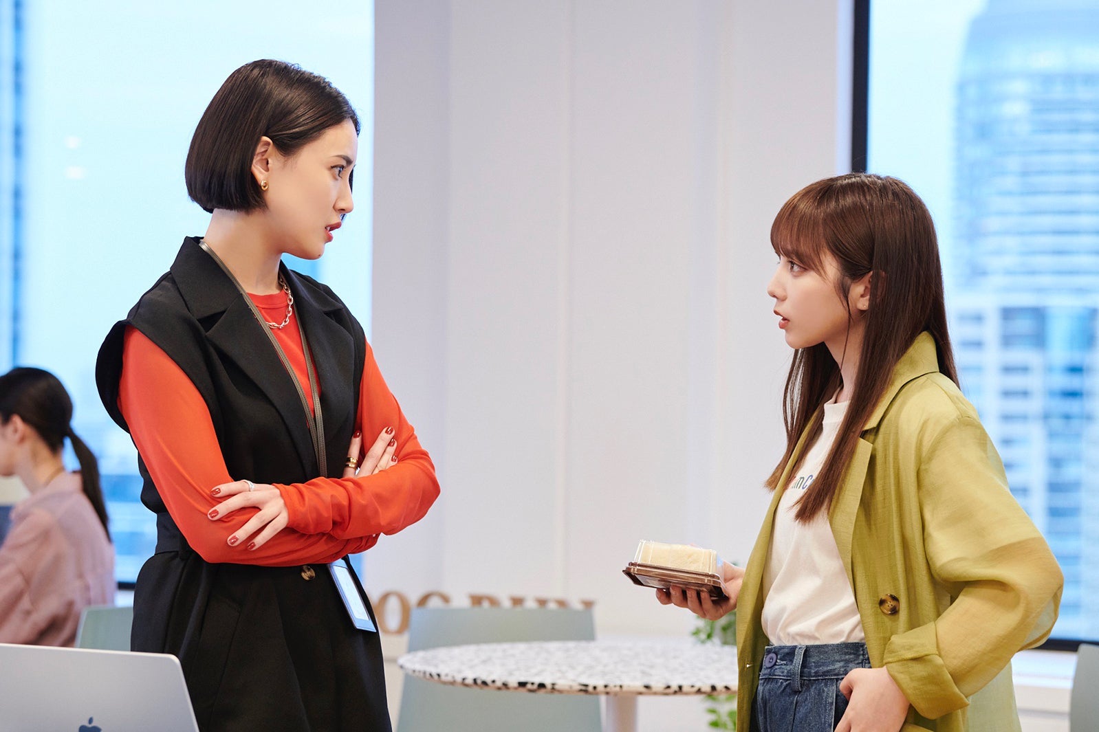 藤井夏恋、与田祐希（C）「量産型リコ」製作委員会2023