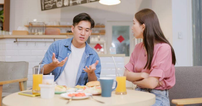 ③何人くらいの男性とつきあったことあるの？