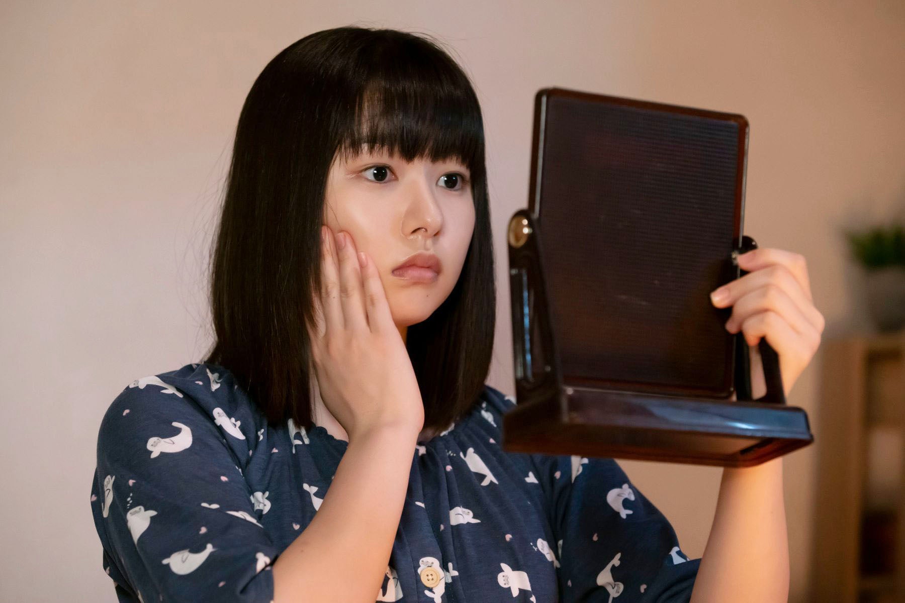  桜井日奈子「ふろがーる！」第3話より（C）片山ユキヲ・小学館／「ふろがーる！」製作委員会