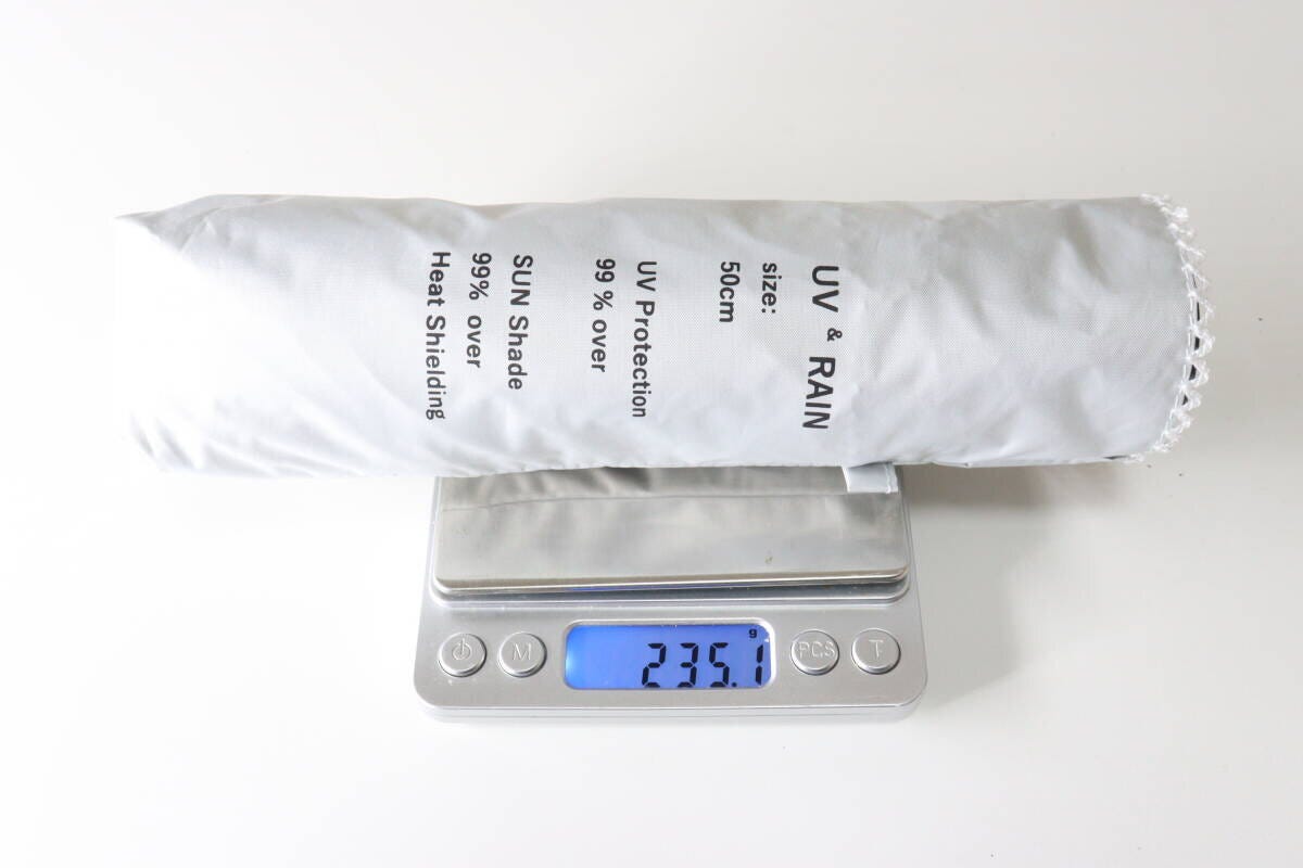 ダイソー 遮光折りたたみ傘(ピコレース) ダイソーの遮光折りたたみ傘(ピコレース)の重量