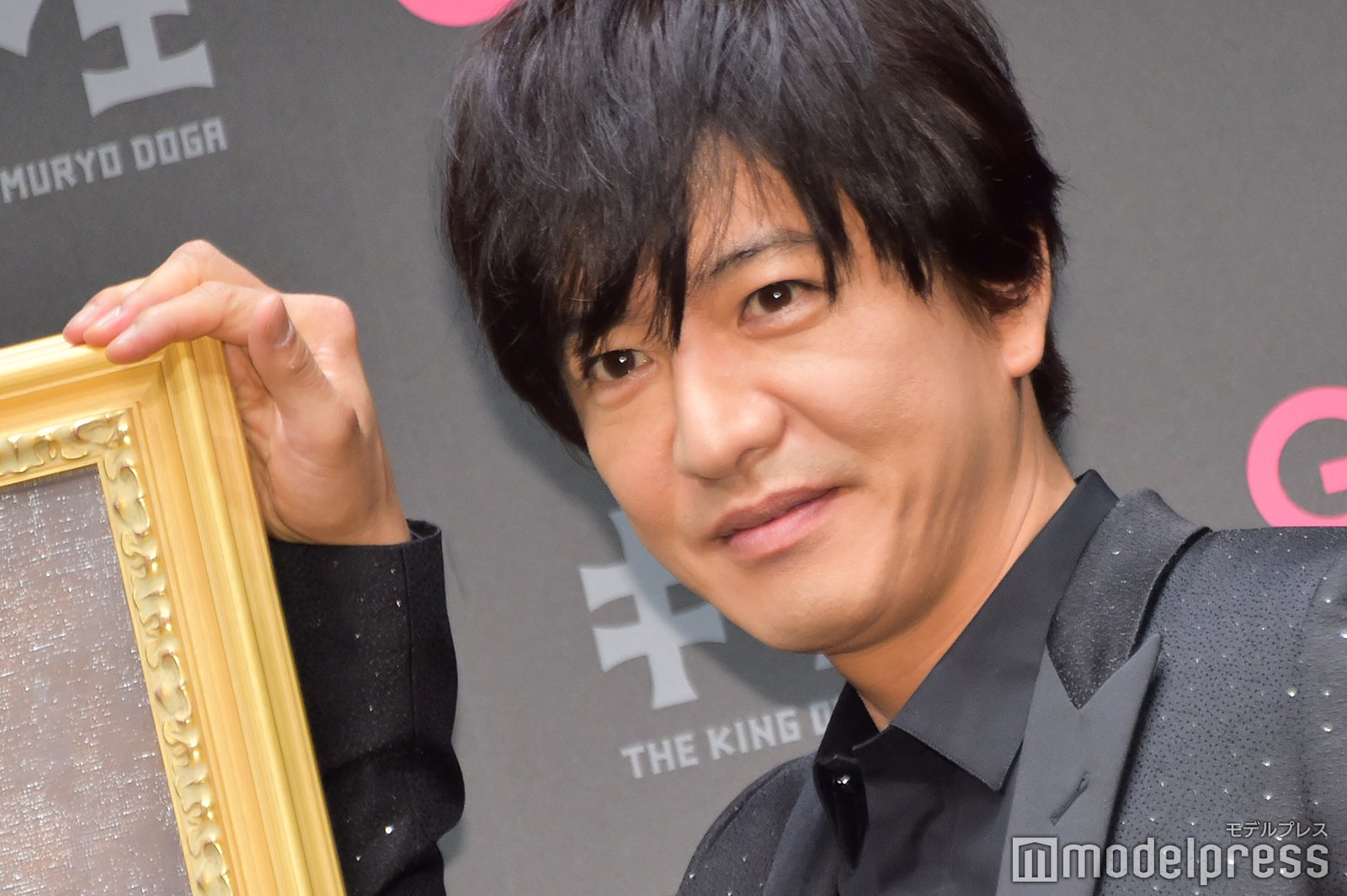 木村拓哉、サプライズに困惑「うちにこんな大広間はない…」