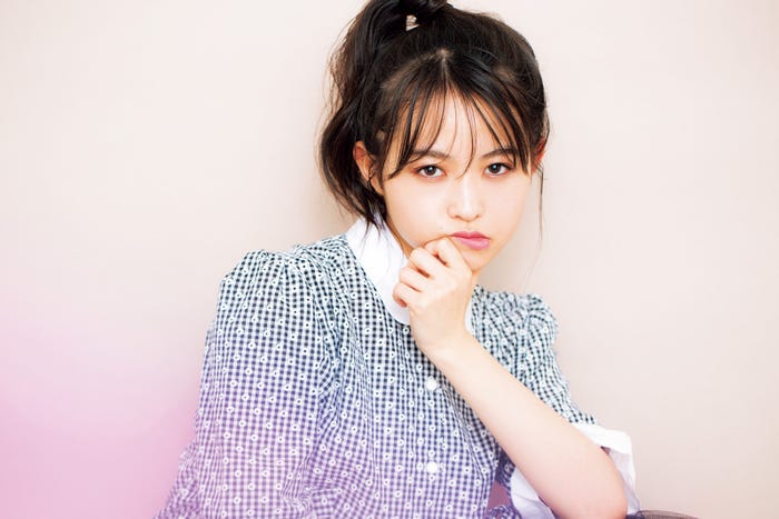 伊藤万理華/雑誌「bis」9月号(写真提供:光文社)