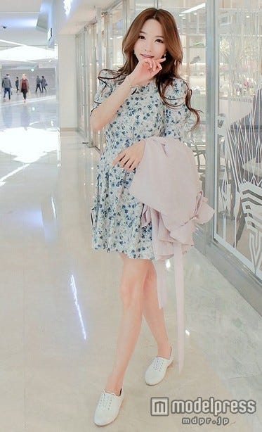 女性らしい印象 花柄Aラインワンピース「OGAGE JAPAN」7,980円(税込)