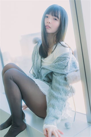 「いつ死んでも後悔しないように生きたい」こまめが写真と表現に託す“感情と生”