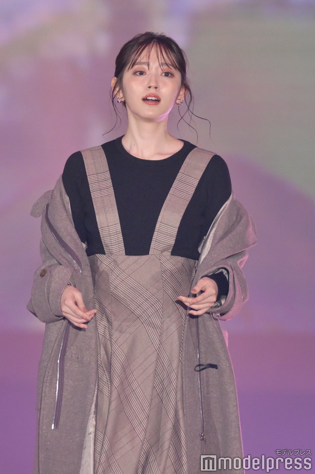 （C）モデルプレス