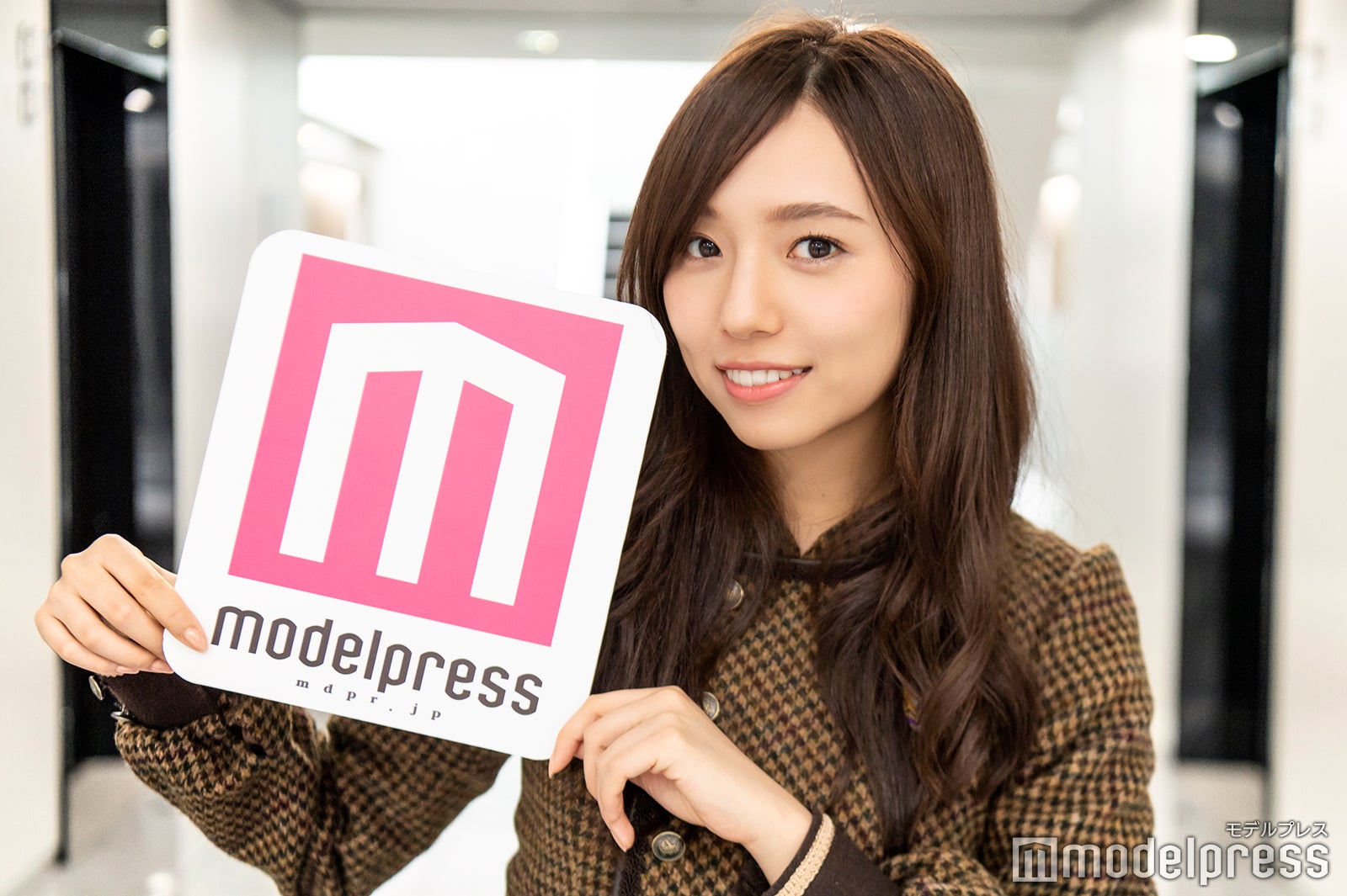 新内眞衣（C）モデルプレス