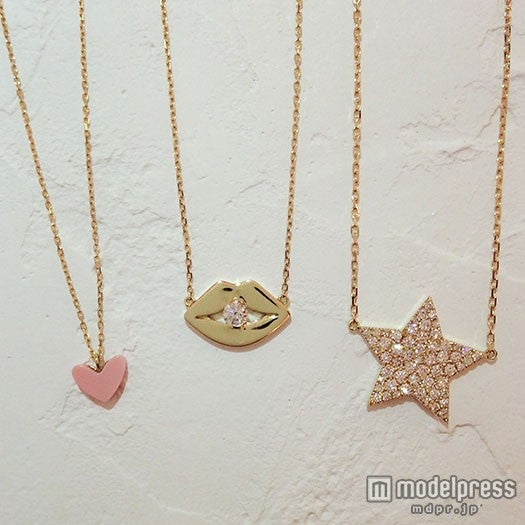 2014年秋冬コレクションのネックレス