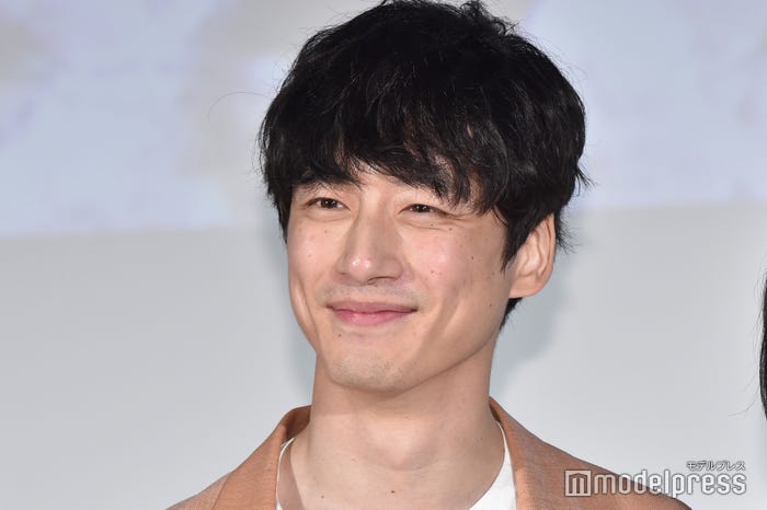 坂口健太郎(C)モデルプレス