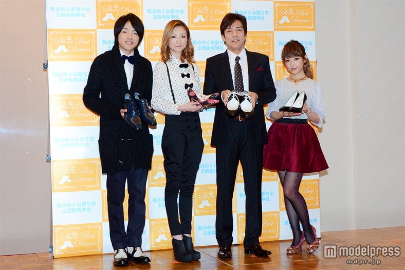 左から：前川紘毅、吉澤ひとみ、野口五郎、くみっきー