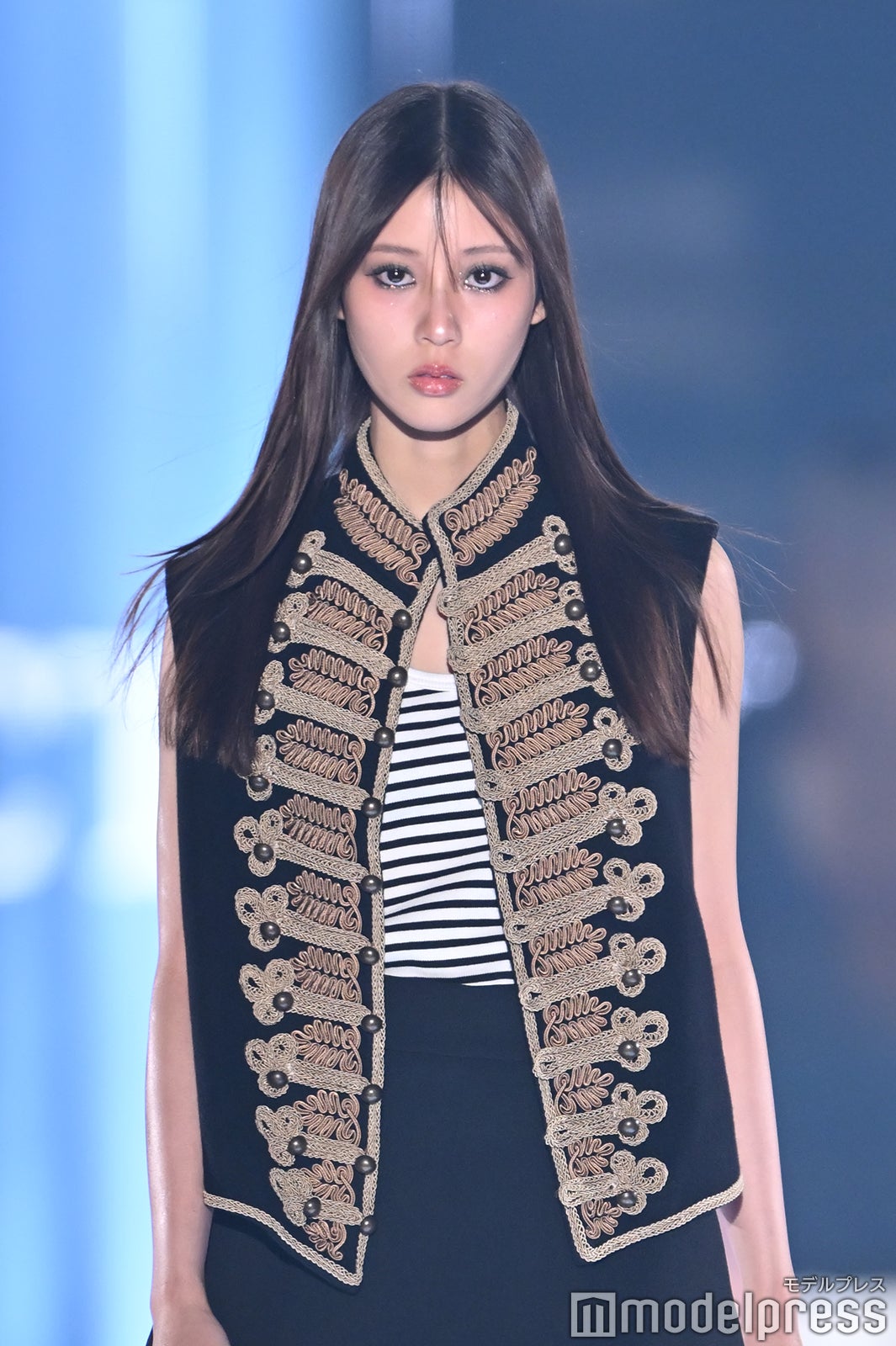 （C）モデルプレス