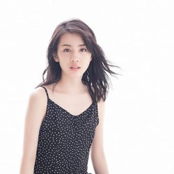 桜庭ななみがbbcドラマのリメーク 13 で主演 つかみどころのない魅力を しっかり表現します モデルプレス